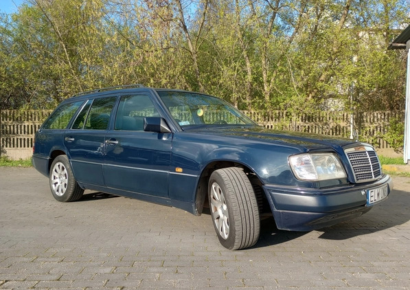 Mercedes-Benz Klasa E cena 13999 przebieg: 330000, rok produkcji 1995 z Łódź małe 92